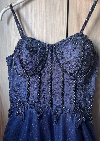 Straplez Lacivert İşlemeli Uzun Abiye - Görsel 9