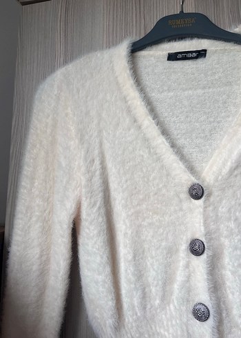 Düğmeli Beyaz Midi Kadın Hırka - Görsel 2