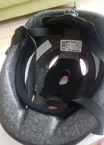 Kırmızı Çocuk Bisiklet Kaskı Velcro Bantlı - Görsel 5