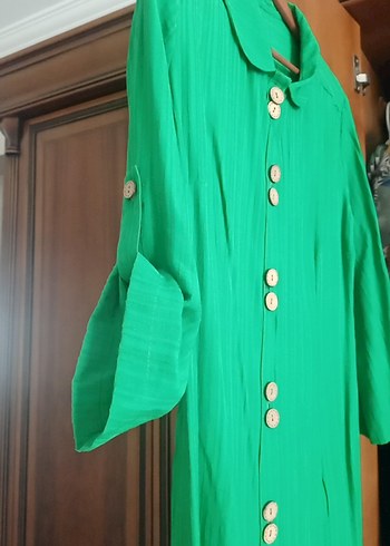 Düğmeli Yeşil elbise - Görsel 4