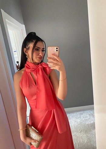 Zara Happy to Wear Nar Çiçeği Saten Elbise