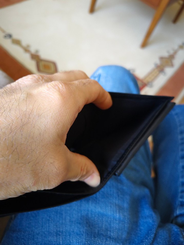 Siyah Minimalist Erkek Cüzdanı - Görsel 3