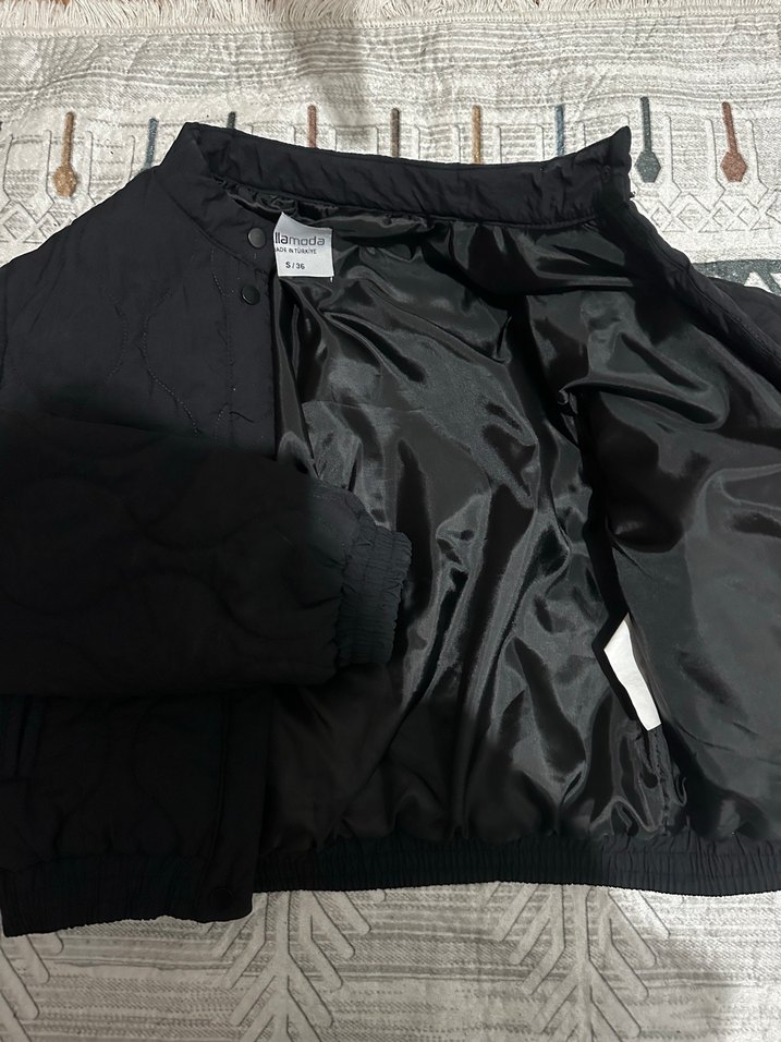 Düğmeli Siyah Kadın Ceket - Görsel 3