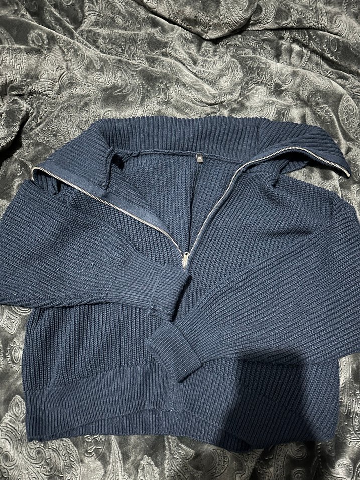 Triko hırka - Görsel 2