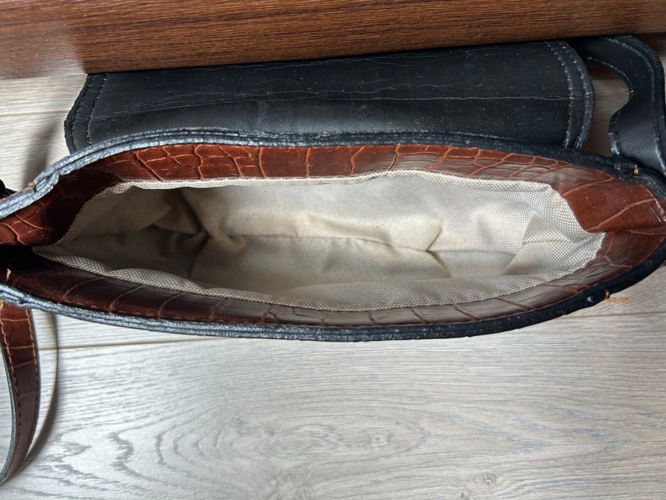 Kahverengi Deri Kemer Detaylı Kadın Çanta - Görsel 2