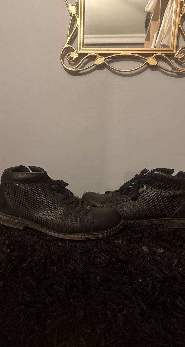 Siyah Erkek Kürklü Biker Bot - Görsel 2