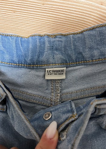 LCW Erkek Çocuk Mavi Kot Şort - Görsel 2