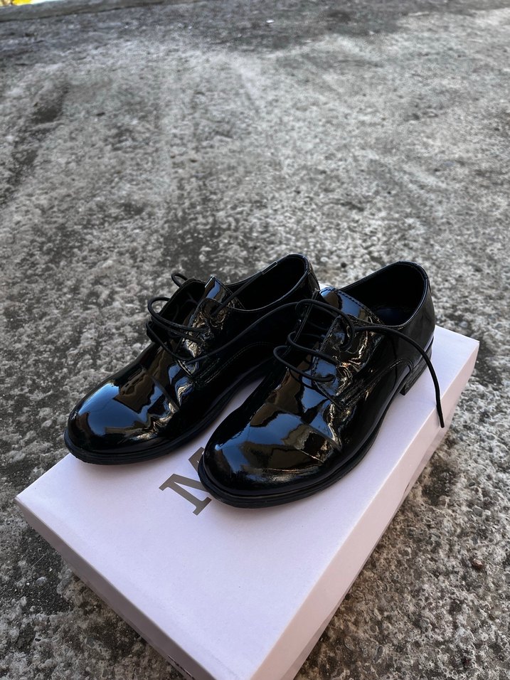 Parlak Siyah şık erkek çocuk Ayakkabısı - Görsel 2