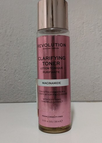 Revolution Niacinamide İçeren Arındırıcı Tonik