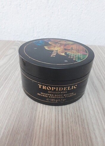Bath&body works tropıdelıc whipped body butter - Görsel 5