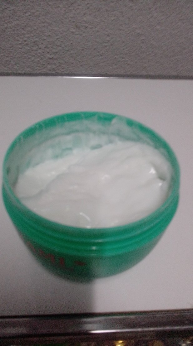 MIAMI Vanilya & Tatlı Zambak Vücut Kremi - Görsel 4