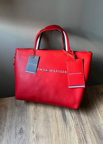 Beden beyaz Renk Tommy Hilfiger Bej Deri Kadın Çanta