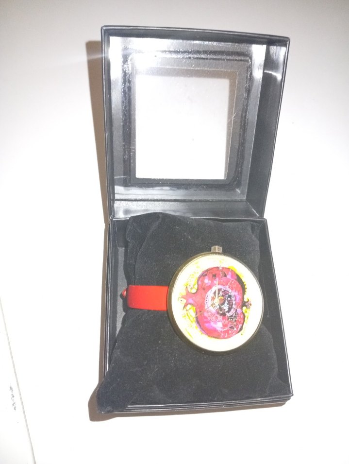 Kırmızı Vintage Kadın Kol Saati - Görsel 2