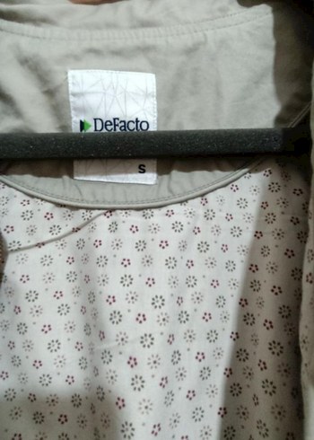 Bej Düğmeli Uzun Kollu Kadın trençkot - Görsel 4