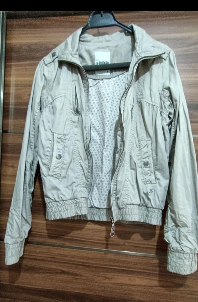 Bej Düğmeli Uzun Kollu Kadın trençkot - Görsel 2