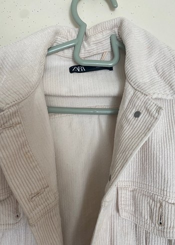 Zara Düğmeli Beyaz Midi Kadın Ceket