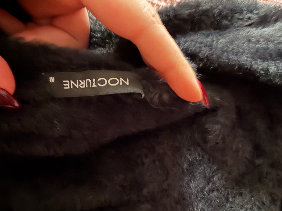 Gri Kürklü Balıkçı Yaka Kadın Kazak - Görsel 2