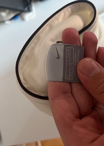 l Beden beyaz Renk Orijinal Nike hırka