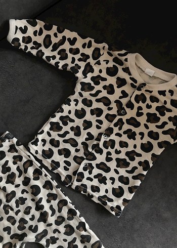 Leopar Desenli Bebek Takım - Görsel 2