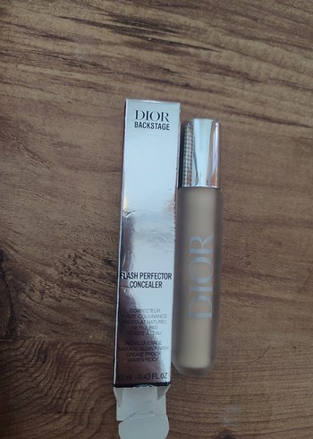 Dior Backstage Concealer - Görsel 4