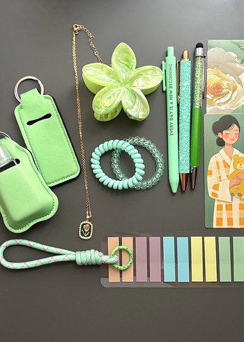 Yeşil Renkli Aksesuar Hediye Seti - Görsel 2