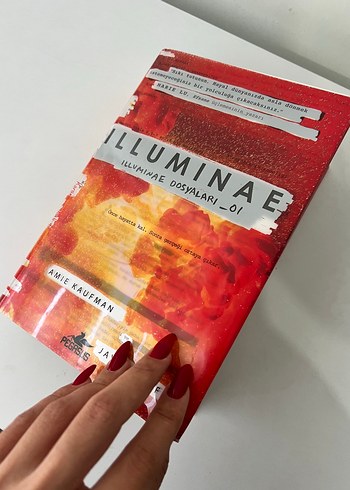 Illuminae Dosyaları 01 - Amie Kaufman & Jay Kristoff - Görsel 2