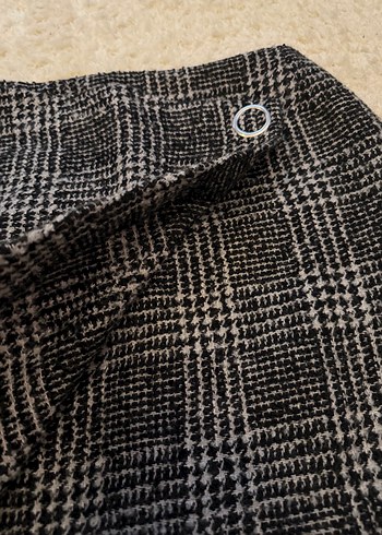 Düğmeli Gri Ekose Mini Etek - Görsel 3