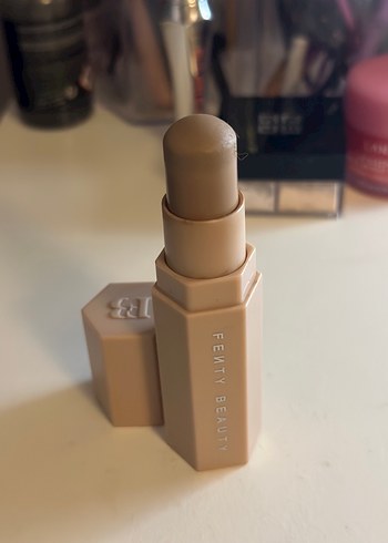 Fenty Beauty Amber Rengi Kontür Stick