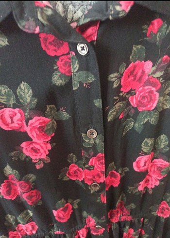 Çiçek Desenli Siyah Uzun Kollu elbise - Görsel 3