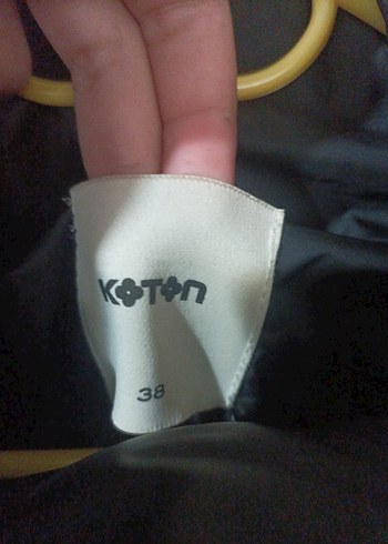 Düğmeli Siyah Kadın Uzun Kışlık Mont - Görsel 4