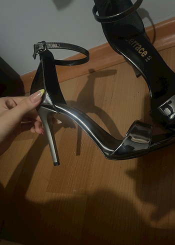 Zara Stiletto Topuklu Ayakkabı