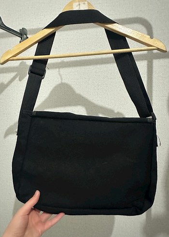 Mor Baskılı Çantası - Görsel 2