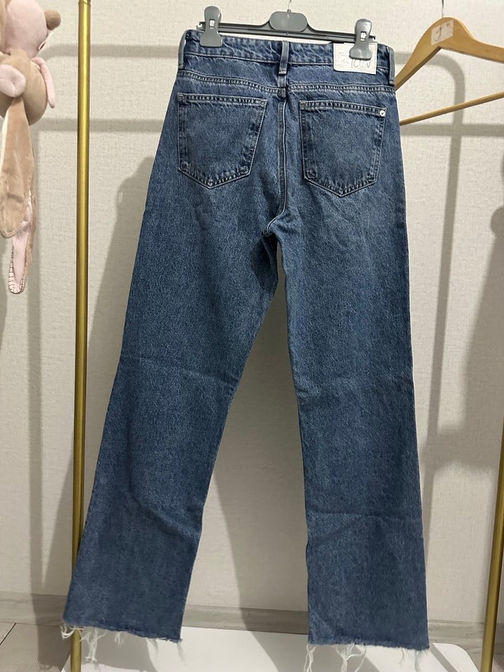 Mavi Yırtık Detaylı Gri Batik Desenli Kadın Jean - Görsel 2