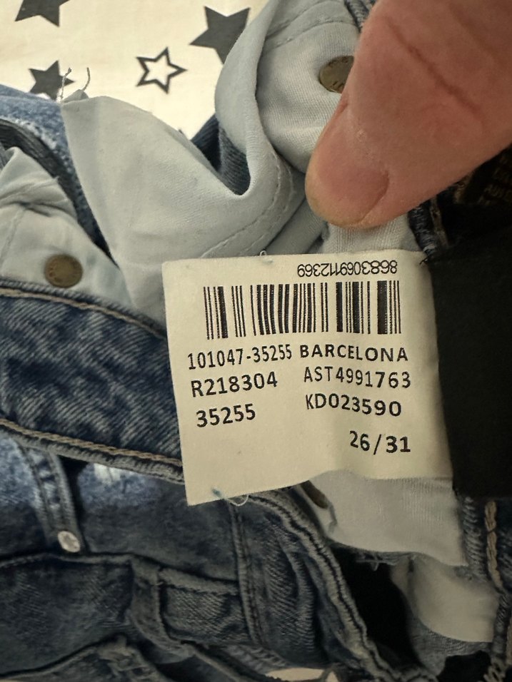 Mavi Yırtık Detaylı Gri Batik Desenli Kadın Jean - Görsel 5