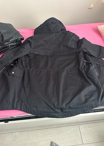 Siyah Düğmeli Günlük Kadın parka Ceket - Görsel 3