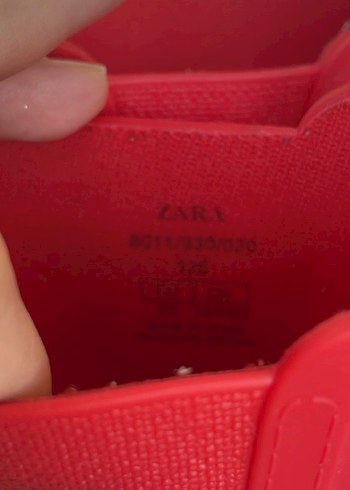 25 Beden kırmızı Renk Kız Çocuk Kırmızı zara yağmur botu