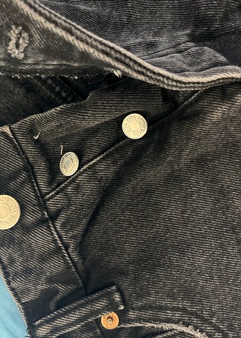34 Beden Siyah Bağcıklı Salaş Mini Denim Şort