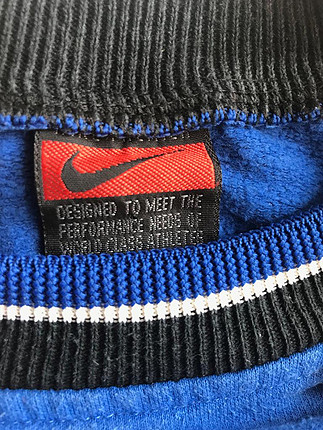 Nike Nike old school retro sweatshirt