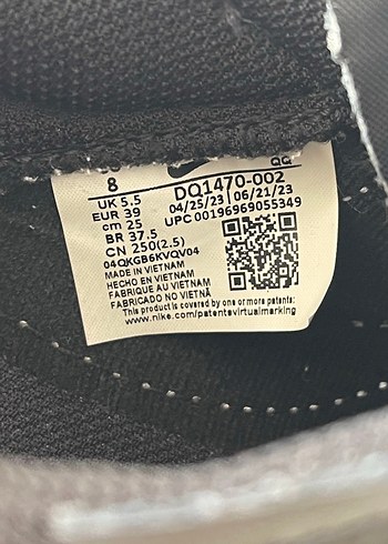 39 Beden siyah Renk Nike Ayakkabı