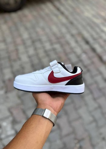 Nike Beyaz Erkek Çocuk Spor Ayakkabı