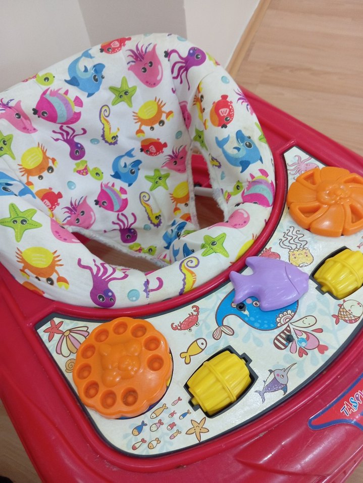 Pembe Renkli Bebek Yürüteci - Görsel 2