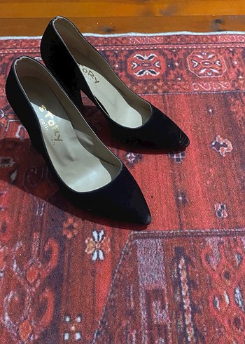 Siyah Süet Kadın Topuklu Ayakkabı - Görsel 3