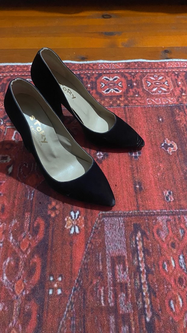 Siyah Süet Kadın Topuklu Ayakkabı - Görsel 3