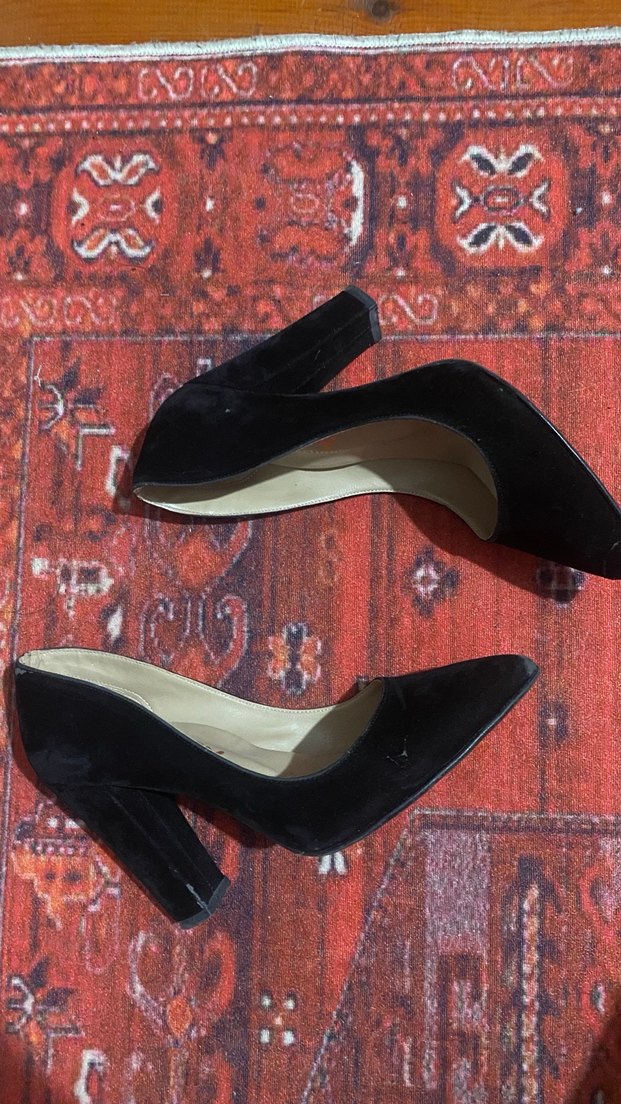 Siyah Süet Kadın Topuklu Ayakkabı - Görsel 2