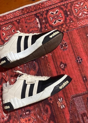 Kadın krem Zebra Desenli Adidas Spor Ayakkabı - Görsel 3