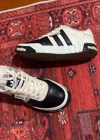 Kadın krem Zebra Desenli Adidas Spor Ayakkabı - Görsel 5