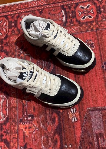 Kadın krem Zebra Desenli Adidas Spor Ayakkabı - Görsel 4