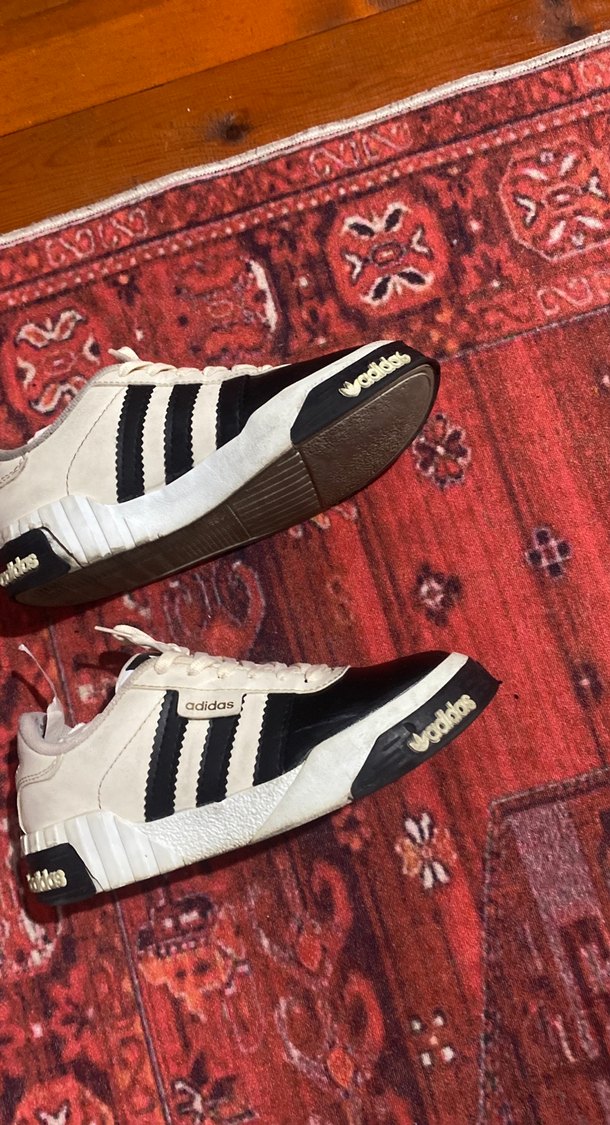 Kadın krem Zebra Desenli Adidas Spor Ayakkabı - Görsel 3