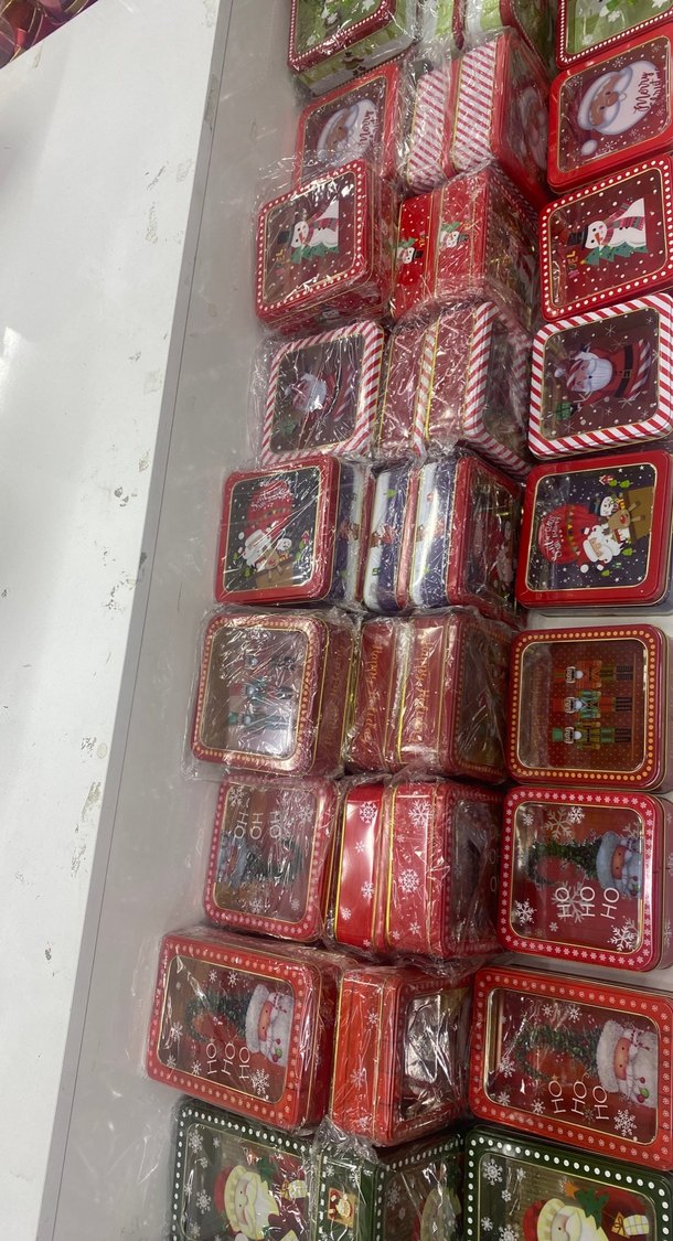 Renkli Yılbaşı Temalı Metal Kutu Seti - Görsel 4