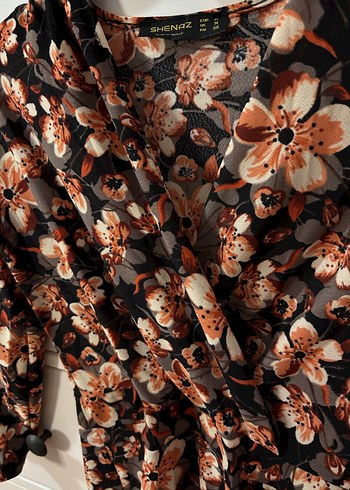 Kahverengi Çiçek Desenli Bohem Elbise - Görsel 3